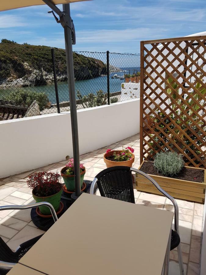 Chale Da Baia Villa Porto Covo Exteriör bild